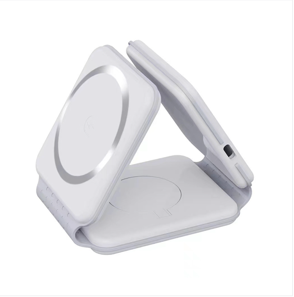3 in 1 Foldable 15W Magnetic Wireless Charger Mat Pad for iPhone Apple Watch - White